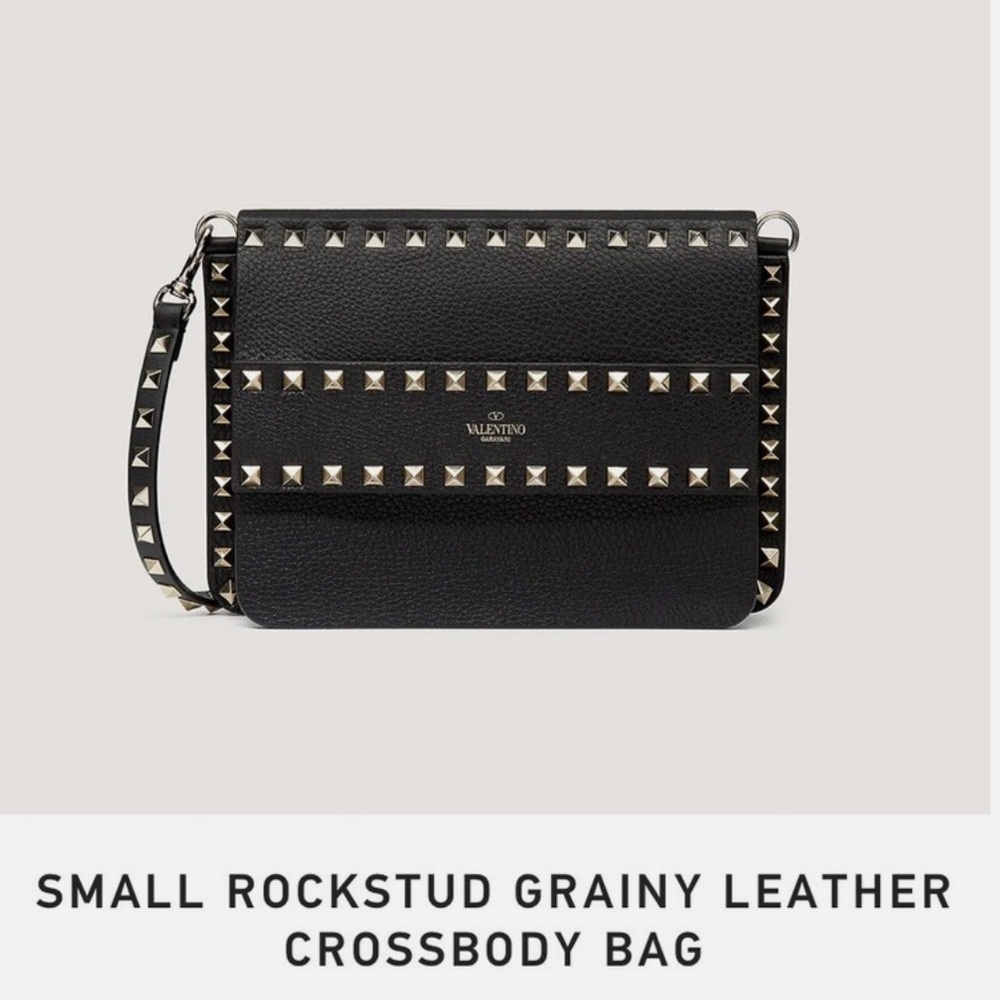Small Rockstud Grainy Leather Crossbody Bag